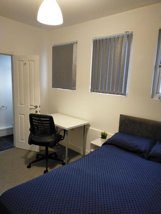 4 Bed Entire House - Heart Of The City - Near Sufc シェフィールド エクステリア 写真
