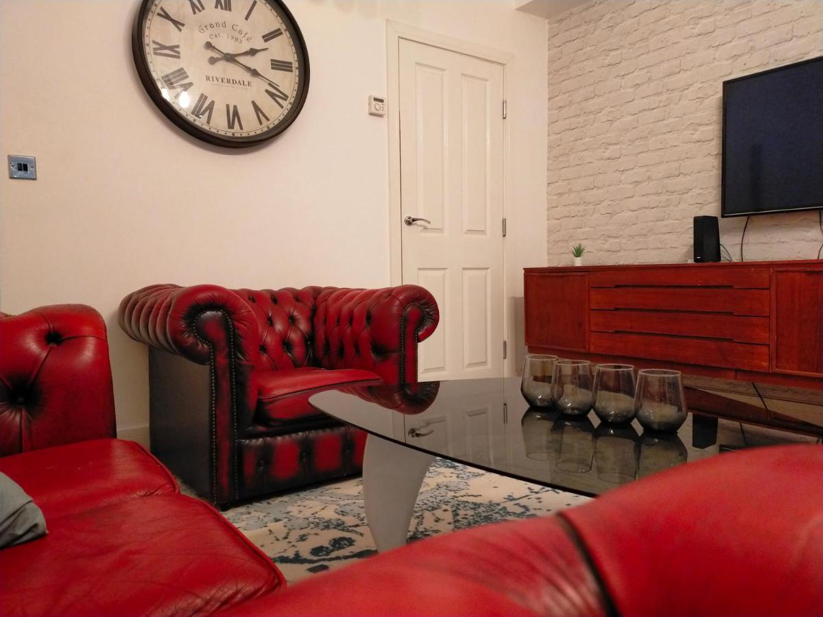 4 Bed Entire House - Heart Of The City - Near Sufc シェフィールド エクステリア 写真